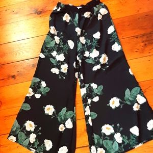 Olivaceous wide leg palazzo pants